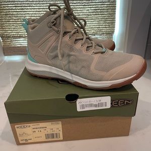 Keen women’s shoes